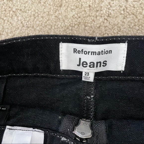 Reformation Anna Patch Pocket Denim Mini Skirt - Picture 3 of 3